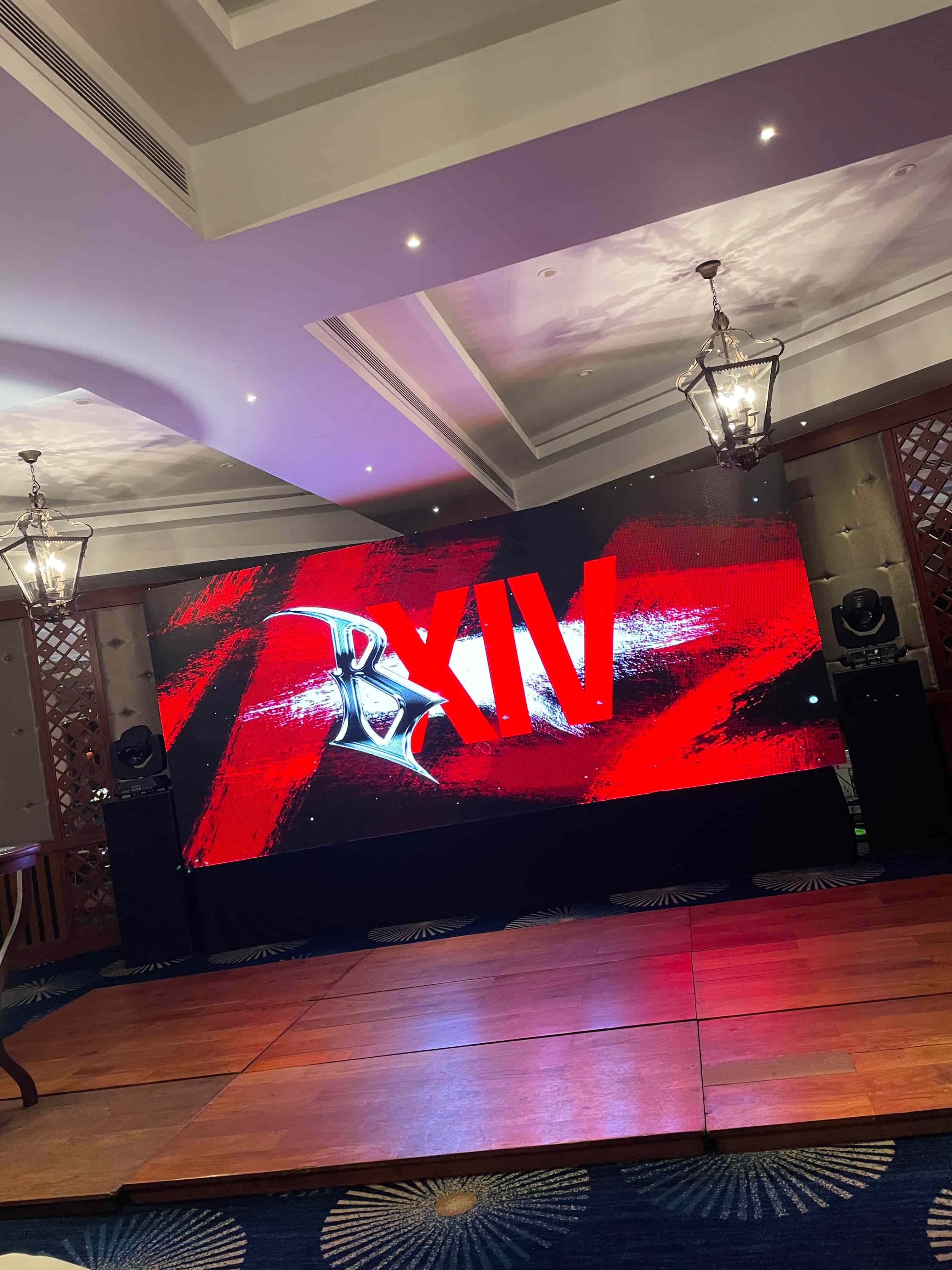 Audience viewing AGM presentations